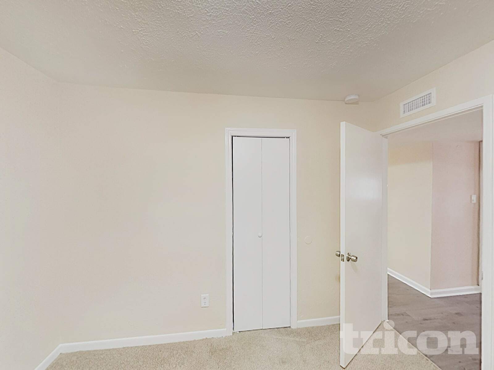 Building Photo - 17503 Nordway Dr