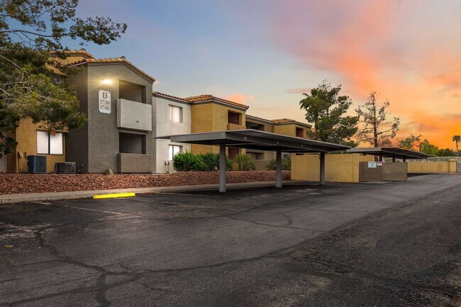 Building Photo - Updated 3 Bedroom Condo in Desert Shores V...