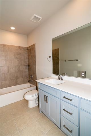 Building Photo - 3009 Camilli Cv
