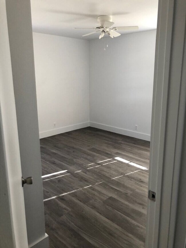 Building Photo - 2 Bedroom, 1 Bath, 1 Car Carport with Shed...