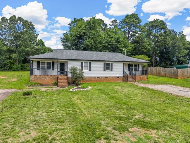 Building Photo - 128 McBeth Rd