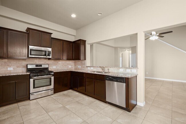 Building Photo - 16440 Pienza Dr