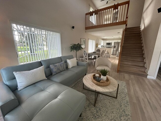 Building Photo - 1140 Staghorn St