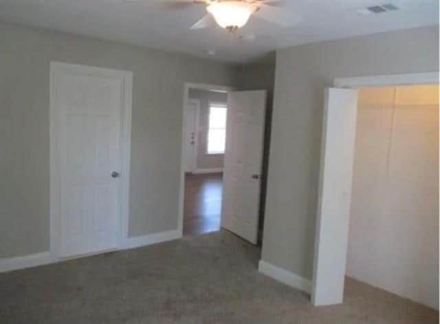 Building Photo - 441 Country Club Rd