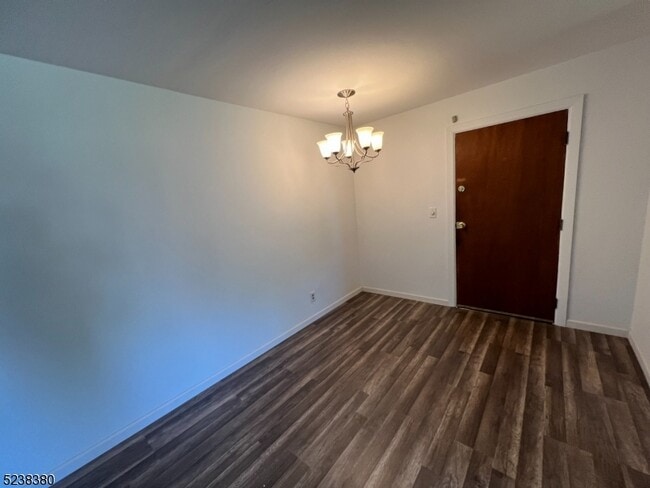 Building Photo - 401 US-22
