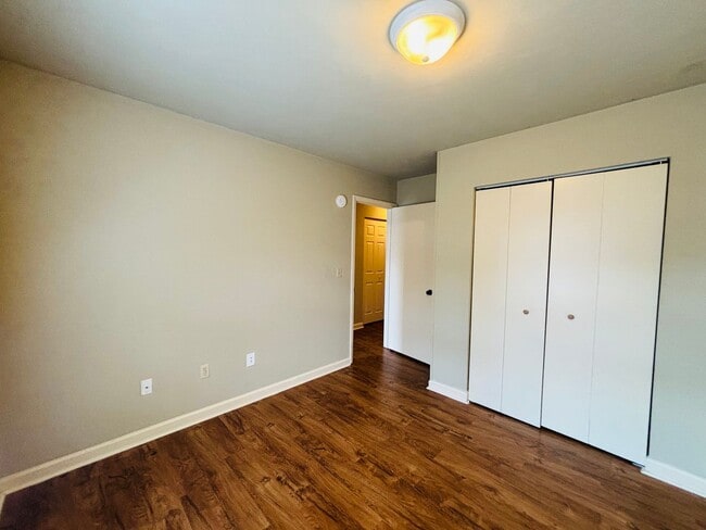 Building Photo - 1416 Christine Ct