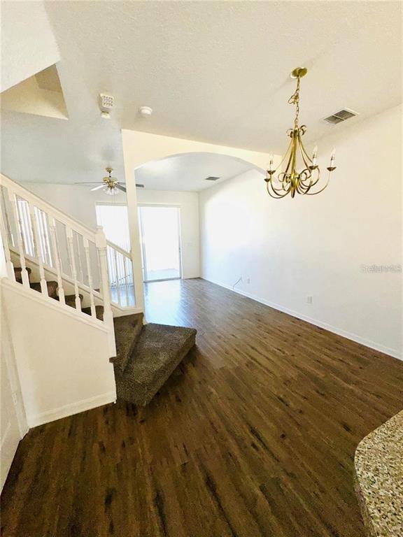 Building Photo - 1106 S Beach Cir