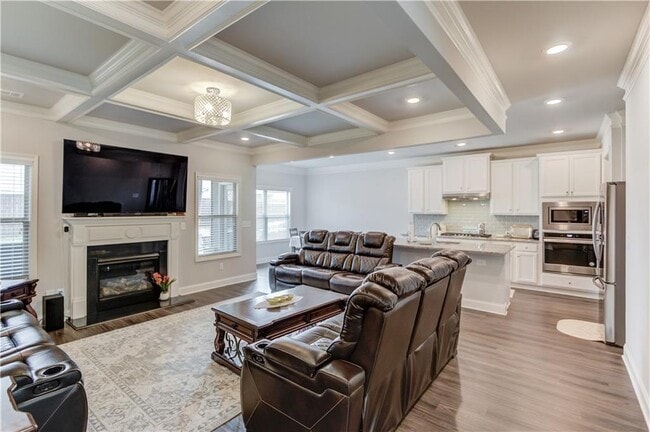 Building Photo - 404 Henson Farm Dr