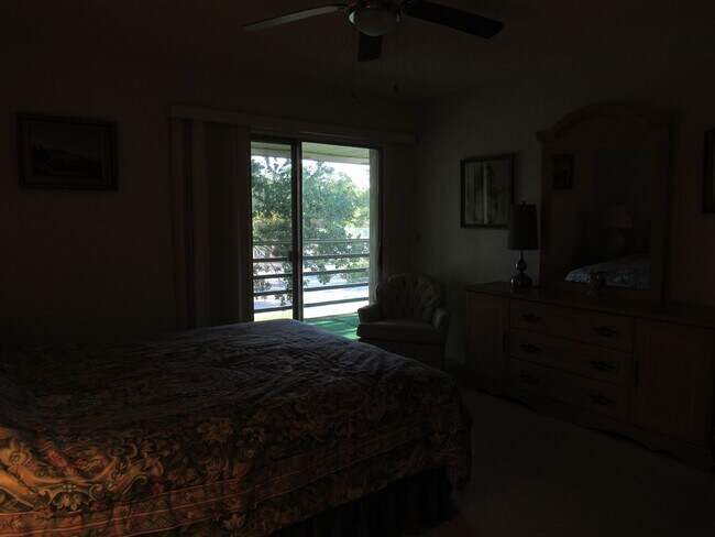 Building Photo - 55+ Vista St. Lucie Community!