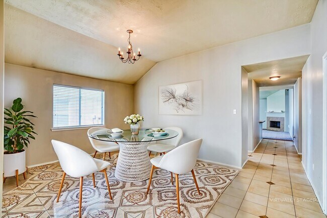 Building Photo - 2410 Hawthorne Brook Ln