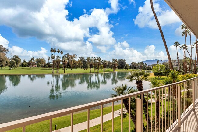 Building Photo - 910 Island Dr