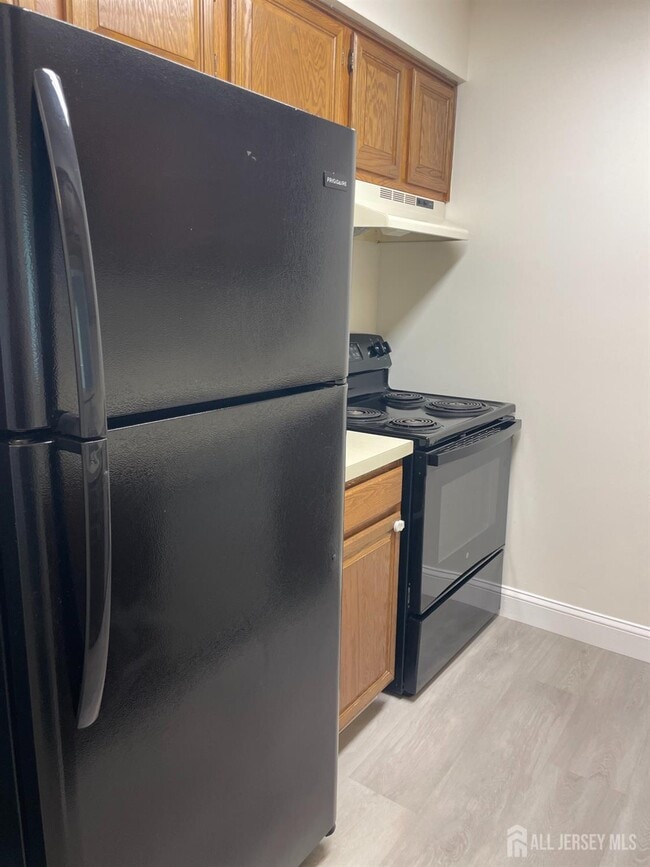 Building Photo - 414 Ravens Crest Dr