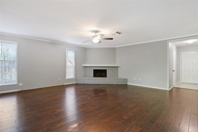 Building Photo - 6 Basal Briar Ct