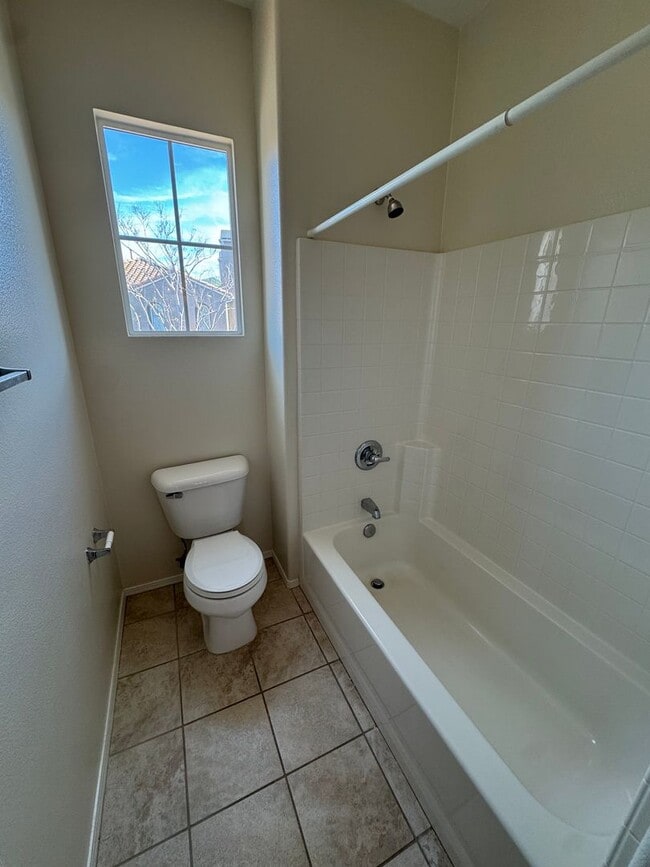 Building Photo - Stunning Home in a Desirable Gated Community