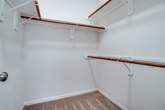 Building Photo - 5818 Pebble Bank Ln