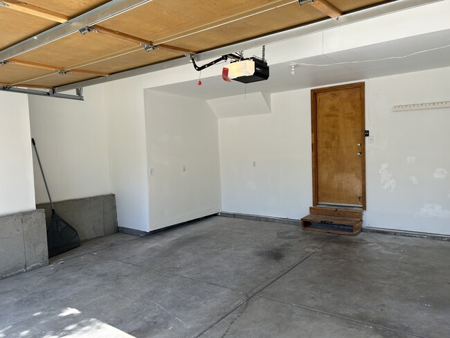 Walls finished in the Parking - 748 Eaton Cir