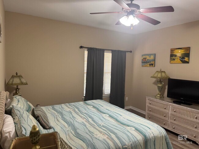 Building Photo - 2651 S Juniper St