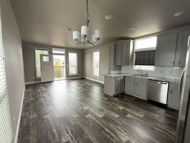 Building Photo - 2021 HOME- CAMP VERDE - VERDE RANCH ESTATES COMMUNITY