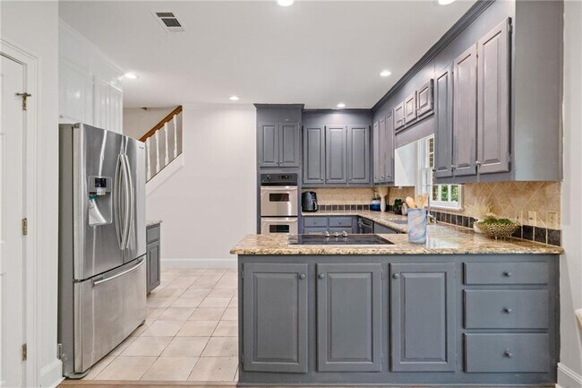 Building Photo - 80 Cliffcreek Trce NE