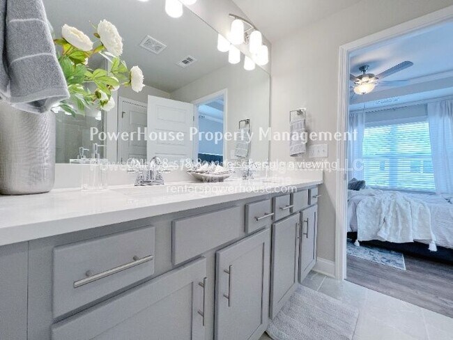 Building Photo - 1735 Prelude Pointe