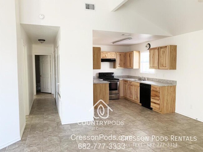 Building Photo - 6048 Sanchez Dr