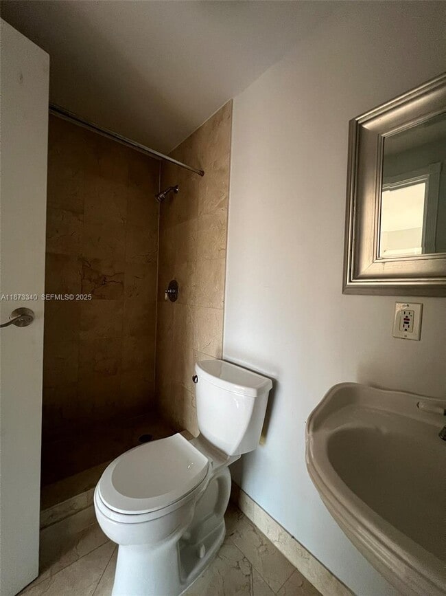 Building Photo - 2777 NE 165th Terrace