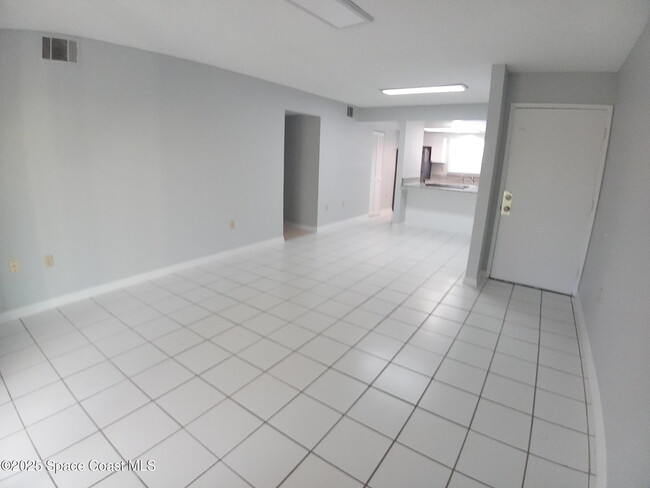 Building Photo - 183 Ulster Ln