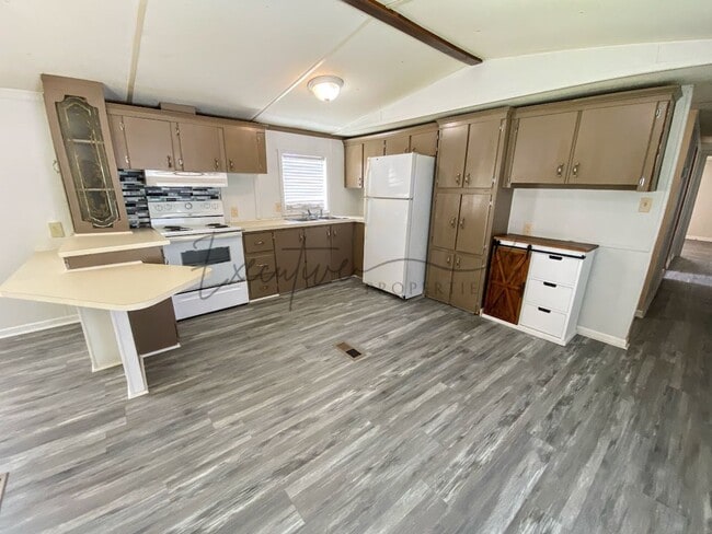 Building Photo - Move-In Ready 3 Bedroom in Iowa – $950/mo