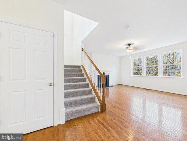 Building Photo - 18213 Jillian Ln