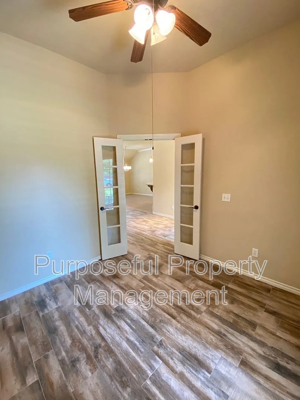 Building Photo - 2409 Austrian Pine Dr