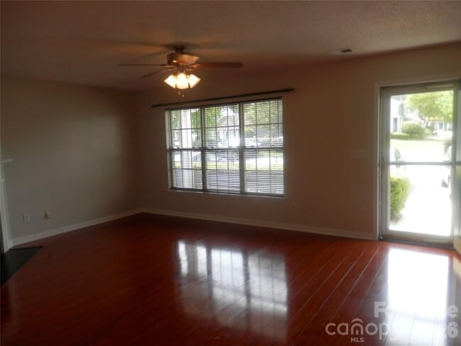 Building Photo - 12732 Spirit Bound Way