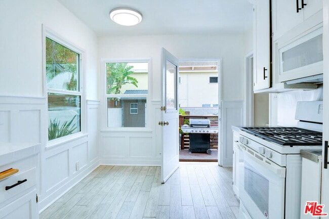 Building Photo - 1760 18th St