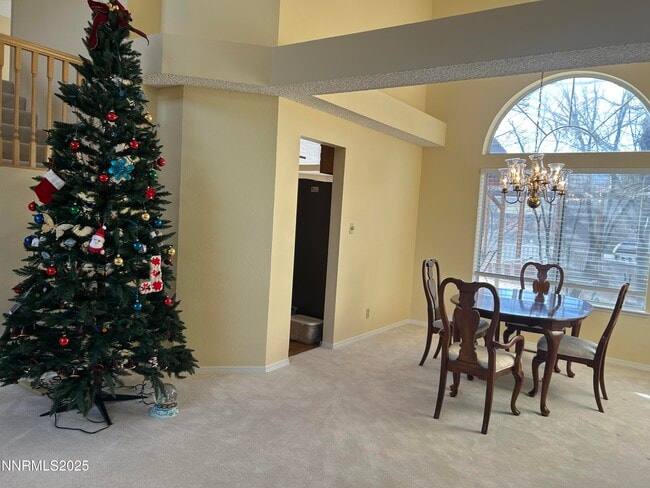 Building Photo - 1809 Lakeland Hills Dr