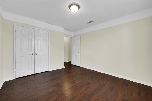 Building Photo - 3115 Creekside Dr