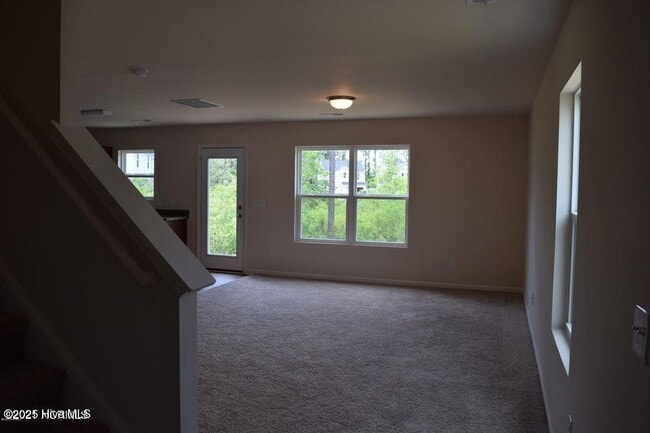 Building Photo - 201 Bungalow Rd