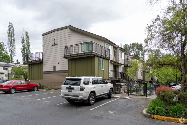 Building Photo - Sammamish River Villas