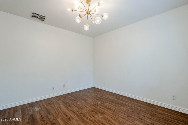 Building Photo - 2744 E Donato Dr