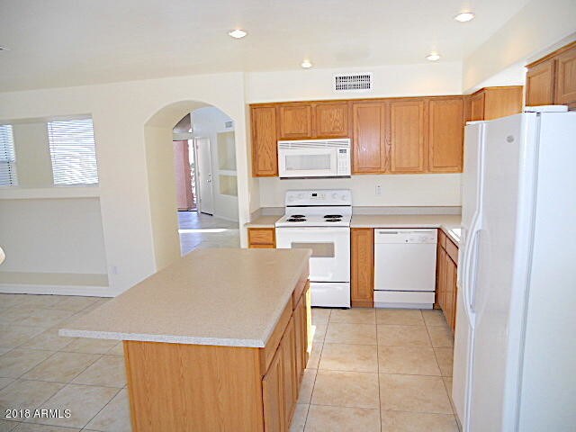 Building Photo - 4106 E Chambers St