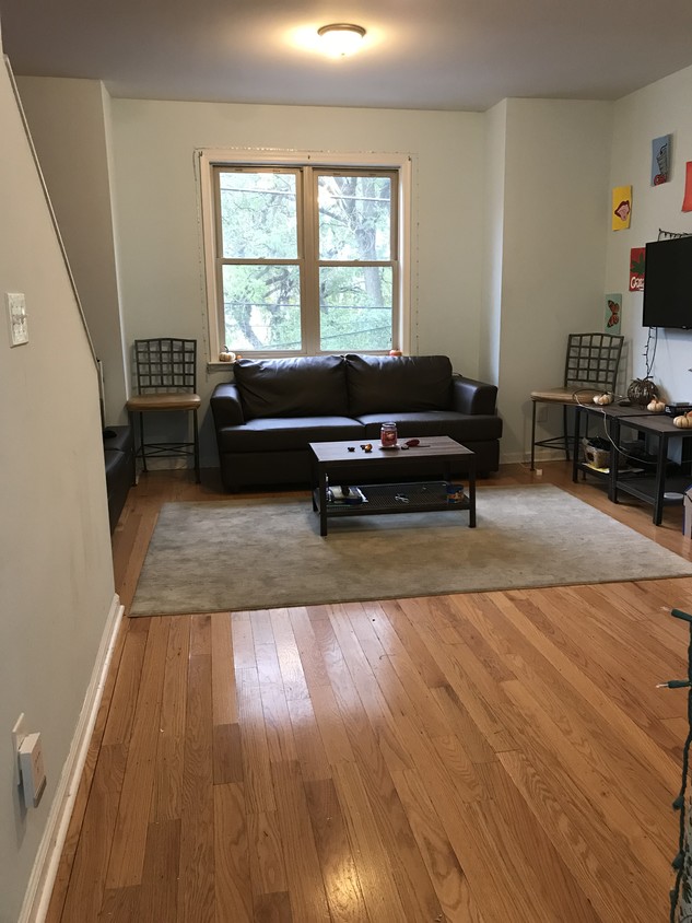 Primary Photo - 1434 Willington St