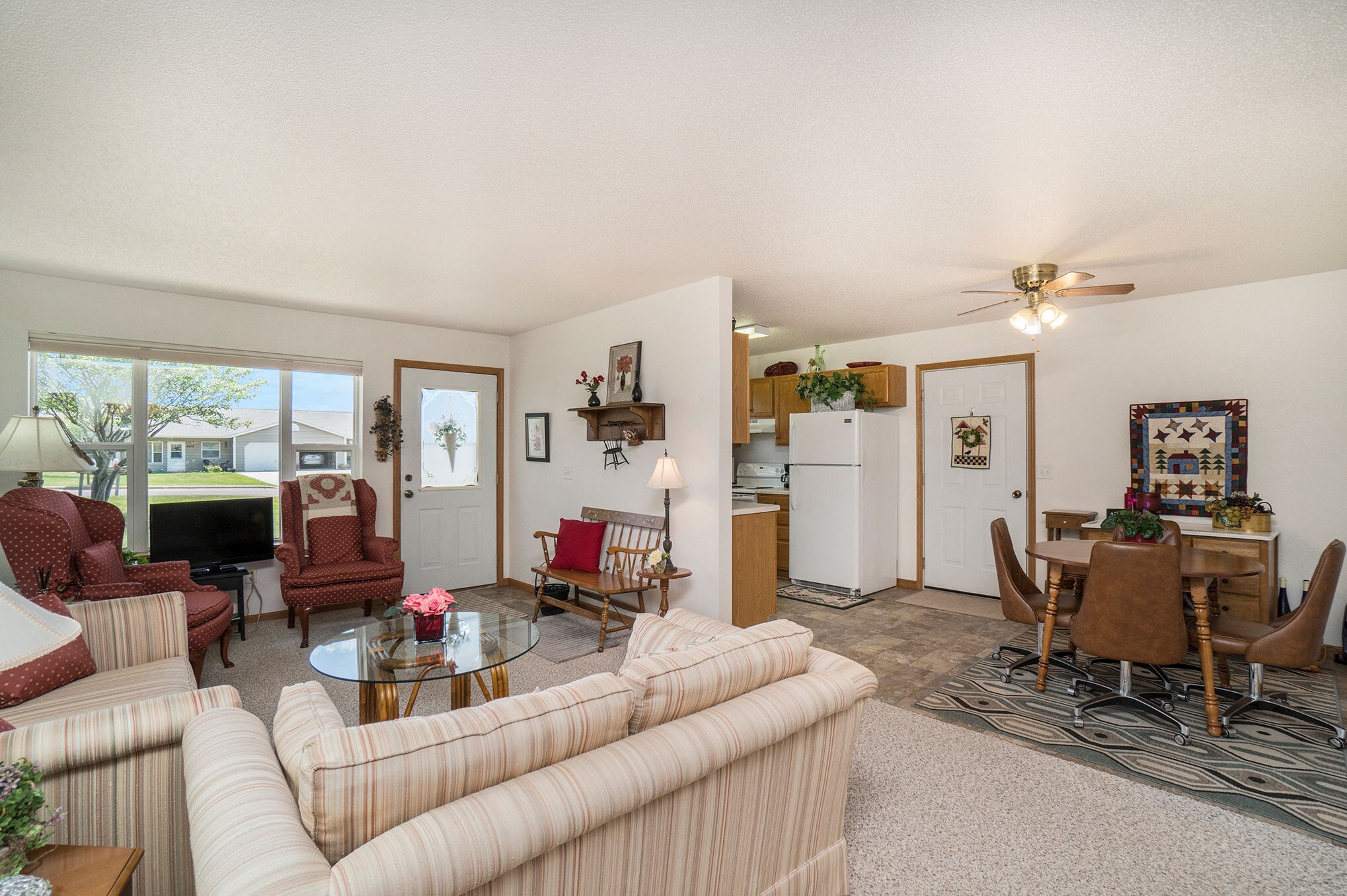 Building Photo - 2600 Poetters Cir