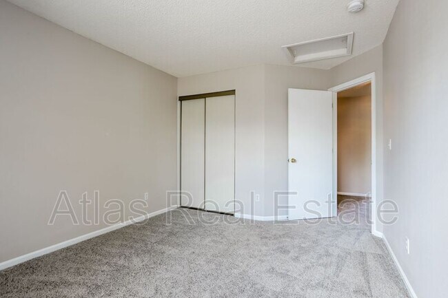 Building Photo - 21125 E 44th Ave