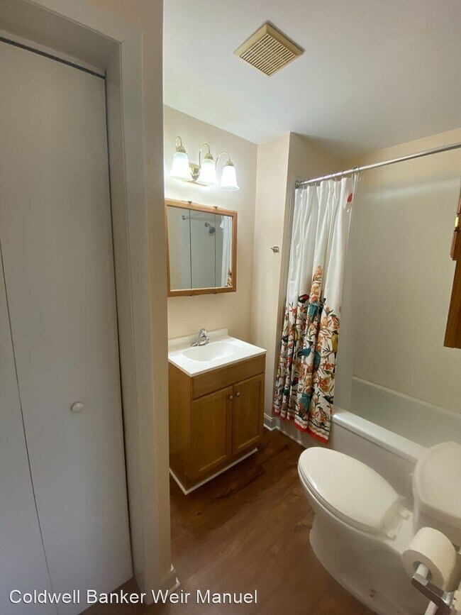 Building Photo - 2 br, 1 bath House - 1507 Pagel