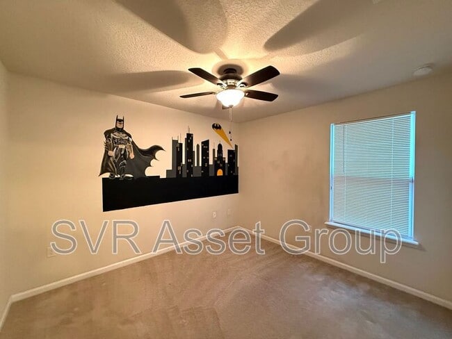 Building Photo - 5860 Harris Ave