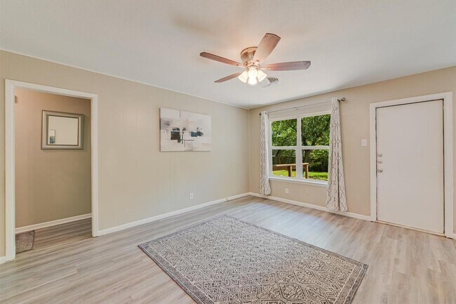 Building Photo - 8711 Bridgeport Dr