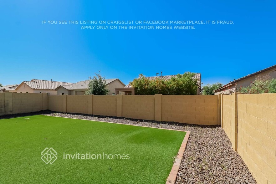 Building Photo - 19167 W Monroe St