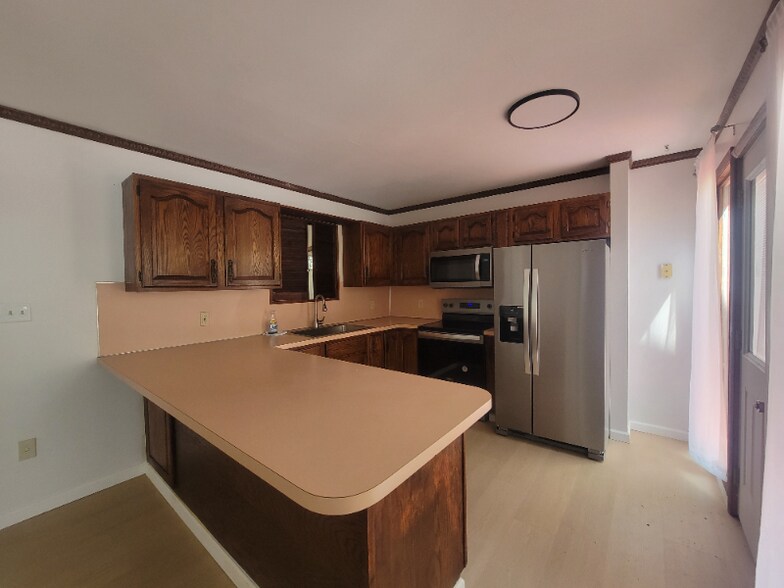 Building Photo - 7097 Cypress Ln