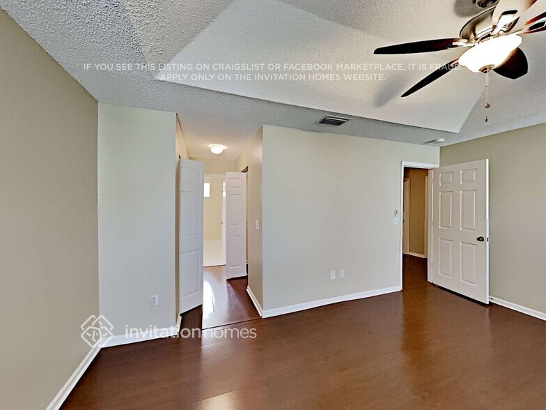 Building Photo - 5203 Eagle Cay Pl