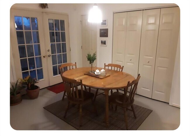 Building Photo - 3237 W Woodfield Way