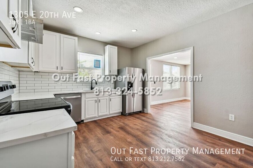 Building Photo - 1305 E 20th Ave