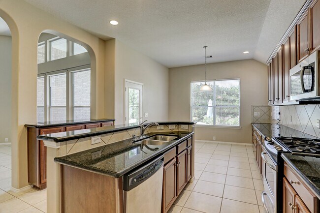 Building Photo - 5503 Honey Mesquite Way